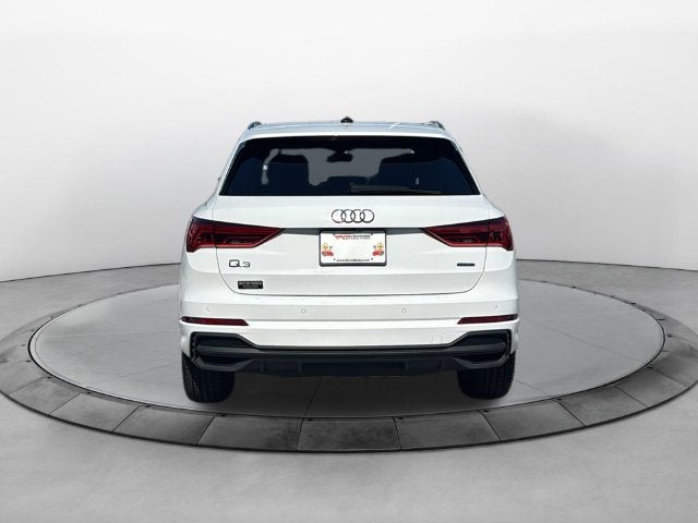 2025 Audi Q3 Premium 45 TFSI S line quattro Tiptronic