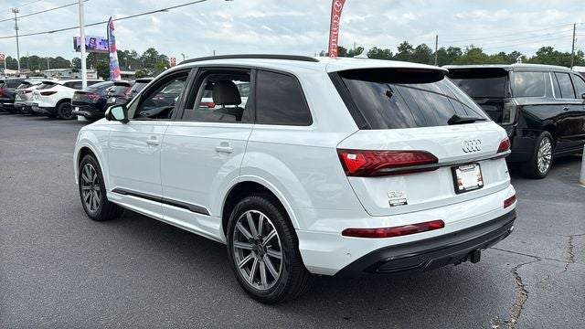 2022 Audi Q7 Premium Plus 45 TFSI quattro Tiptronic