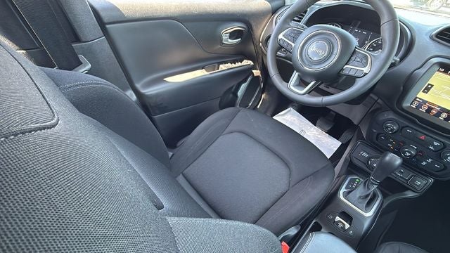 2023 Jeep Renegade Latitude 4x4