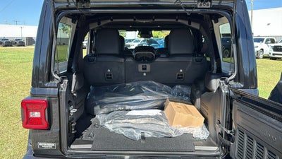 2027 Jeep Wrangler WRANGLER 4-DOOR SAHARA