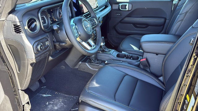 2027 Jeep Wrangler WRANGLER 4-DOOR SAHARA