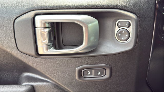 2027 Jeep Wrangler WRANGLER 4-DOOR RUBICON