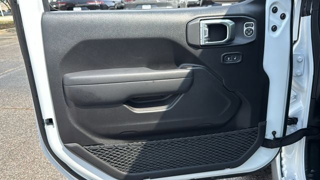 2027 Jeep Wrangler WRANGLER 4-DOOR RUBICON