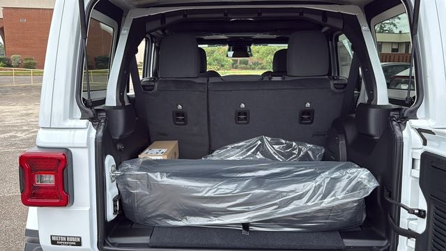 2027 Jeep Wrangler WRANGLER 4-DOOR RUBICON