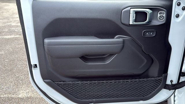 2027 Jeep Wrangler WRANGLER 4-DOOR RUBICON