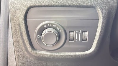 2026 Jeep Grand Cherokee GRAND CHEROKEE LAREDO X 4X2