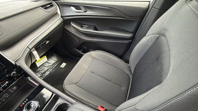 2026 Jeep Grand Cherokee GRAND CHEROKEE LAREDO X 4X2