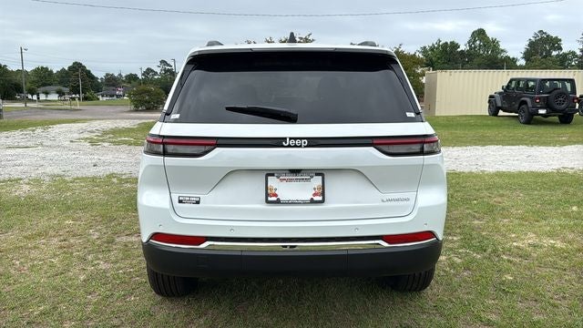 2026 Jeep Grand Cherokee GRAND CHEROKEE LAREDO X 4X2