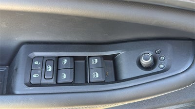 2025 Jeep Grand Cherokee GRAND CHEROKEE LAREDO X 4X2