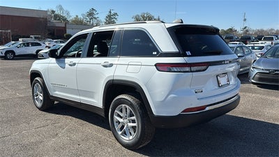 2025 Jeep Grand Cherokee GRAND CHEROKEE LAREDO X 4X2