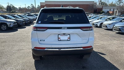 2025 Jeep Grand Cherokee GRAND CHEROKEE LAREDO X 4X2