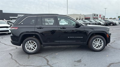 2025 Jeep Grand Cherokee GRAND CHEROKEE LAREDO X 4X2