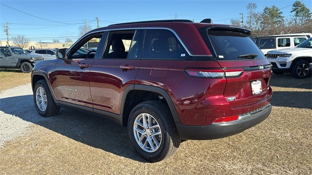 2025 Jeep Grand Cherokee GRAND CHEROKEE LAREDO X 4X2