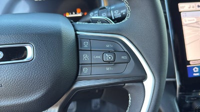 2027 Jeep Grand Cherokee GRAND CHEROKEE LAREDO X 4X2