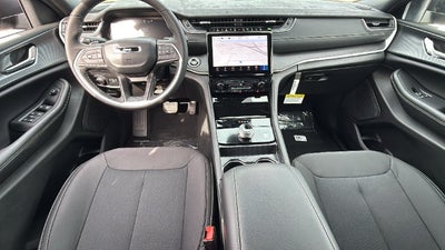 2027 Jeep Grand Cherokee GRAND CHEROKEE LAREDO X 4X2