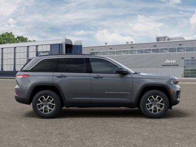2027 Jeep Grand Cherokee GRAND CHEROKEE LAREDO X 4X2