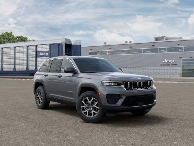 2027 Jeep Grand Cherokee GRAND CHEROKEE LAREDO X 4X2