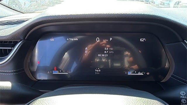 2025 Jeep Grand Cherokee GRAND CHEROKEE LAREDO X 4X2