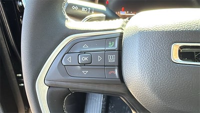 2025 Jeep Grand Cherokee GRAND CHEROKEE LAREDO X 4X2