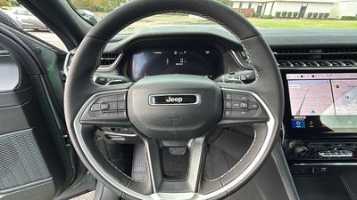 2027 Jeep Grand Cherokee GRAND CHEROKEE LAREDO X 4X2