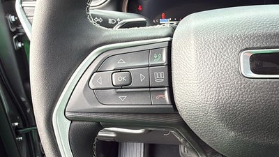 2027 Jeep Grand Cherokee GRAND CHEROKEE LAREDO X 4X2