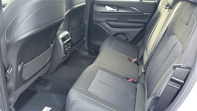 2025 Jeep Grand Cherokee GRAND CHEROKEE LAREDO 4X2