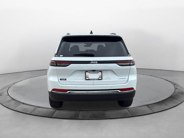 2027 Jeep Grand Cherokee GRAND CHEROKEE LAREDO X 4X2