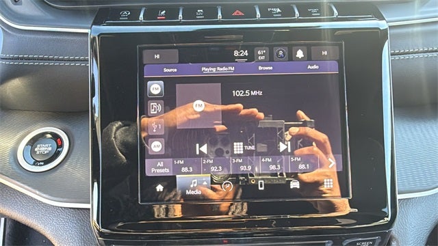 2025 Jeep Grand Cherokee GRAND CHEROKEE LAREDO X 4X2