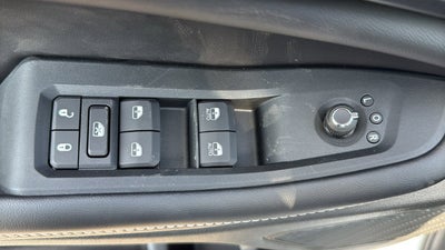 2027 Jeep Grand Cherokee GRAND CHEROKEE LAREDO X 4X2