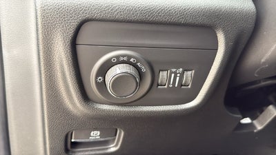 2027 Jeep Grand Cherokee GRAND CHEROKEE LAREDO X 4X2