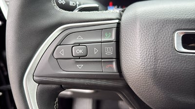 2027 Jeep Grand Cherokee GRAND CHEROKEE LAREDO X 4X2