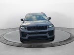 2027 Jeep Grand Cherokee Laredo Altitude