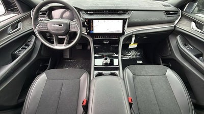 2026 Jeep Grand Cherokee GRAND CHEROKEE LAREDO ALTITUDE 4X2