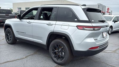 2026 Jeep Grand Cherokee GRAND CHEROKEE LAREDO ALTITUDE 4X2