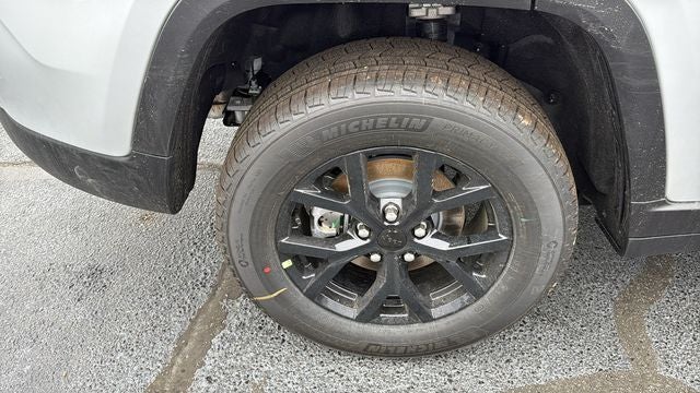 2026 Jeep Grand Cherokee GRAND CHEROKEE LAREDO ALTITUDE 4X2