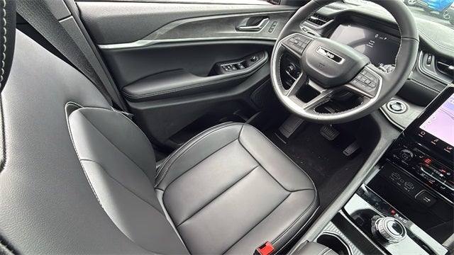 2025 Jeep Grand Cherokee GRAND CHEROKEE LIMITED 4X2