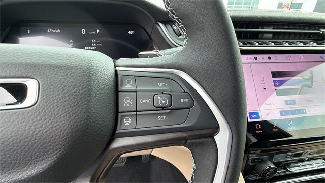 2025 Jeep Grand Cherokee GRAND CHEROKEE LIMITED 4X2