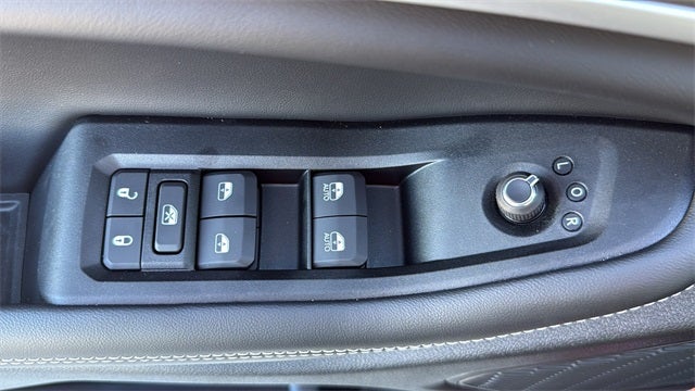 2025 Jeep Grand Cherokee GRAND CHEROKEE LIMITED 4X2