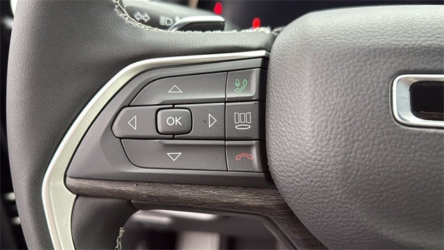 2025 Jeep Grand Cherokee GRAND CHEROKEE LIMITED 4X2