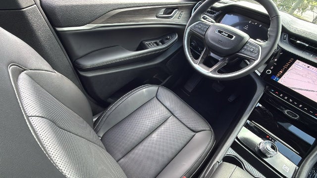 2027 Jeep Grand Cherokee GRAND CHEROKEE LIMITED 4X2