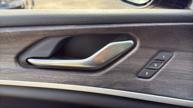 2027 Jeep Grand Cherokee GRAND CHEROKEE LIMITED 4X2