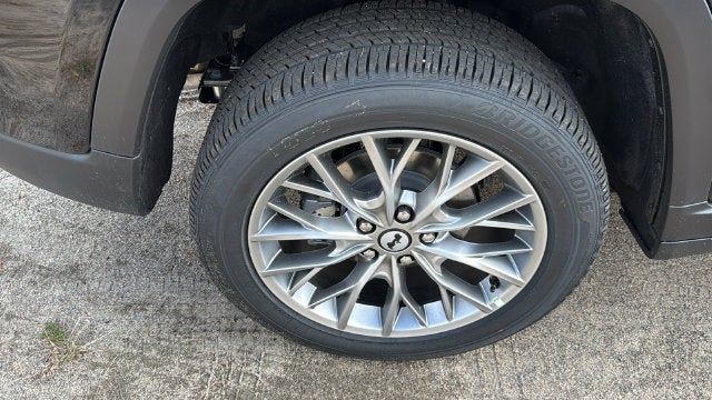 2027 Jeep Grand Cherokee GRAND CHEROKEE LIMITED 4X2