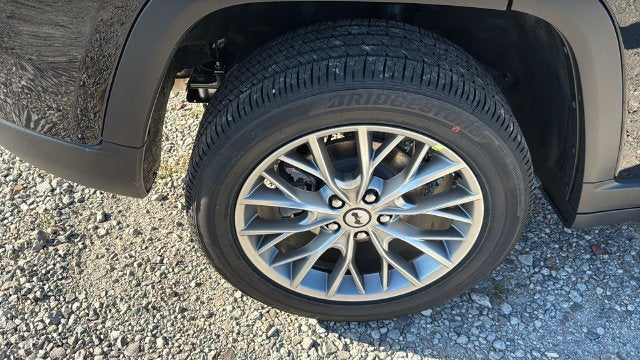 2027 Jeep Grand Cherokee GRAND CHEROKEE LIMITED 4X2