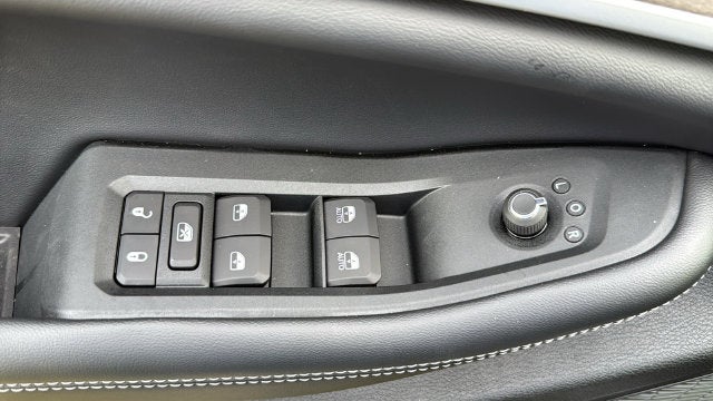 2027 Jeep Grand Cherokee GRAND CHEROKEE LIMITED 4X2