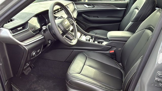 2027 Jeep Grand Cherokee GRAND CHEROKEE LIMITED 4X2