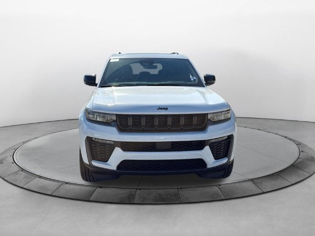 2027 Jeep Grand Cherokee GRAND CHEROKEE LIMITED 4X2