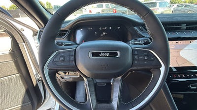 2027 Jeep Grand Cherokee GRAND CHEROKEE LIMITED 4X2