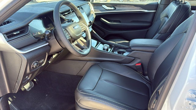 2027 Jeep Grand Cherokee GRAND CHEROKEE LIMITED 4X2