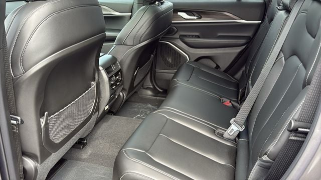 2026 Jeep Grand Cherokee GRAND CHEROKEE LIMITED 4X2