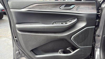 2026 Jeep Grand Cherokee GRAND CHEROKEE LIMITED 4X2